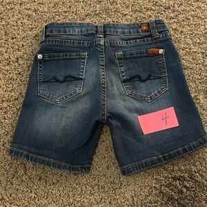 7 for All Mankind
